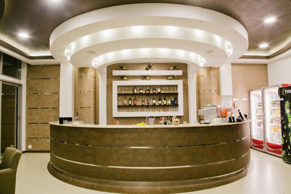 Hotel Oasis Podgorica Exteriér fotografie