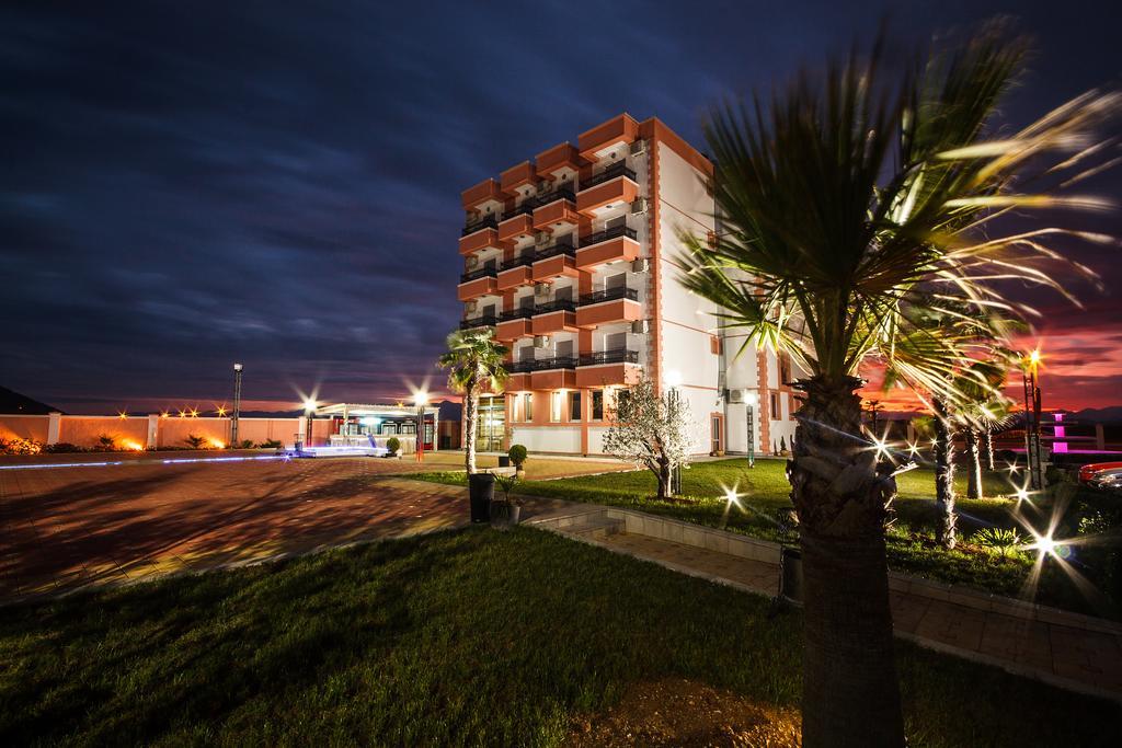 Hotel Oasis Podgorica Exteriér fotografie