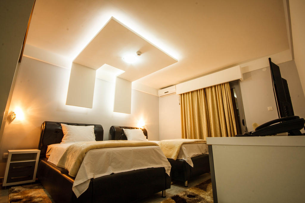 Hotel Oasis Podgorica Pokoj fotografie